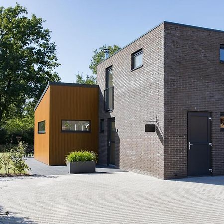 Vakantiehuis Eikzicht Gelegen Aan Het Bos Elsloo  Exterior foto