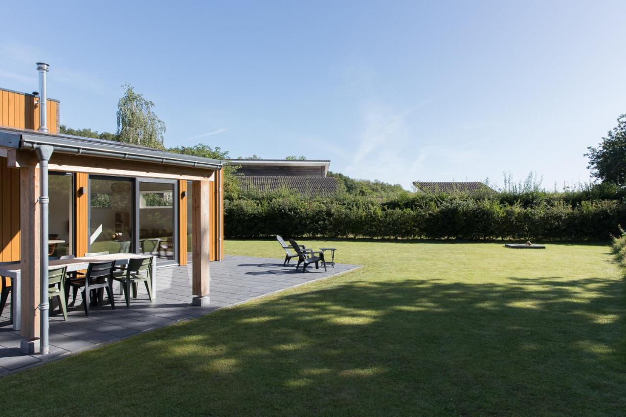 Vakantiehuis Eikzicht Gelegen Aan Het Bos Elsloo  Exterior foto